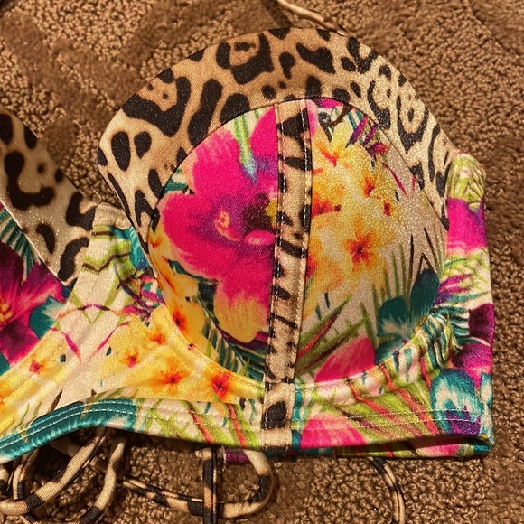 VS tropical Hawaiian Jungle Floral Cheetah/leopard animal print 4RE Blue Pink - Picture 2 of 4